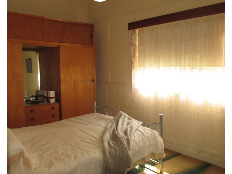 10 Mitchell Street, Ouyen VIC 3490