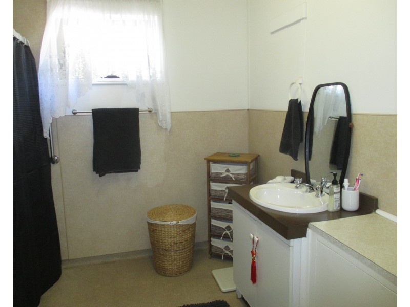 10 Mitchell Street, Ouyen VIC 3490