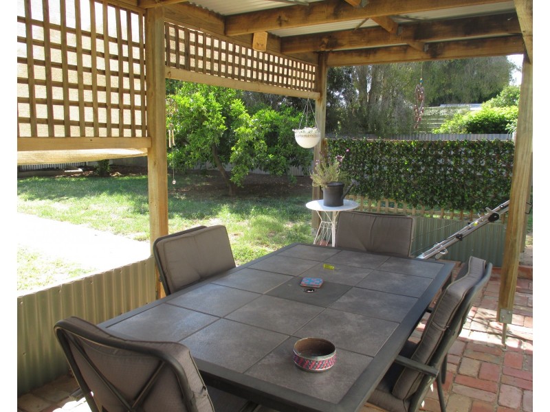 10 Mitchell Street, Ouyen VIC 3490