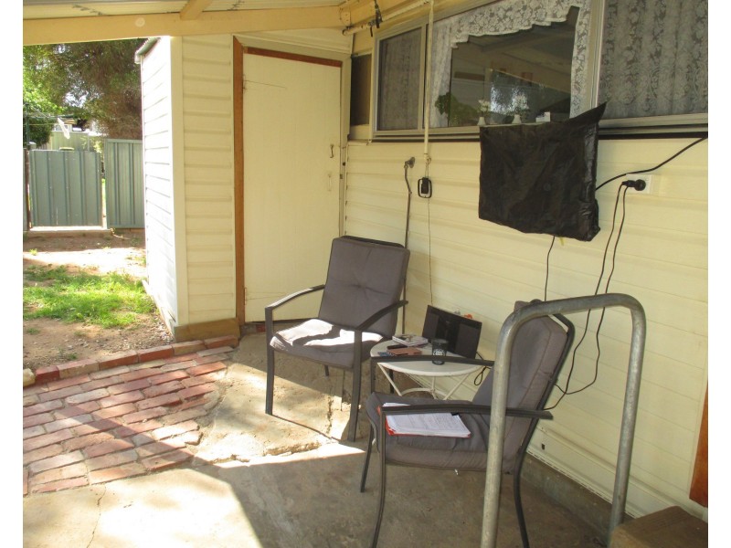 10 Mitchell Street, Ouyen VIC 3490