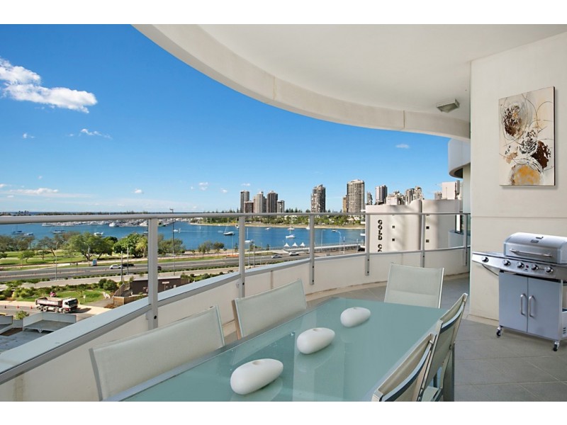 1004/4 Como Cres, Southport QLD 4215