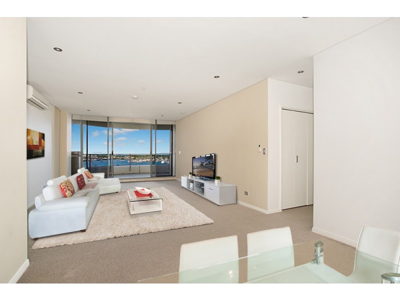 1004/4 Como Cres, Southport QLD 4215