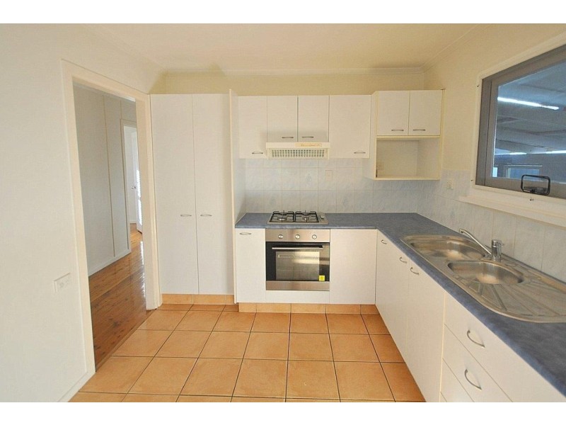 7 Saltash Street, Labrador QLD 4215