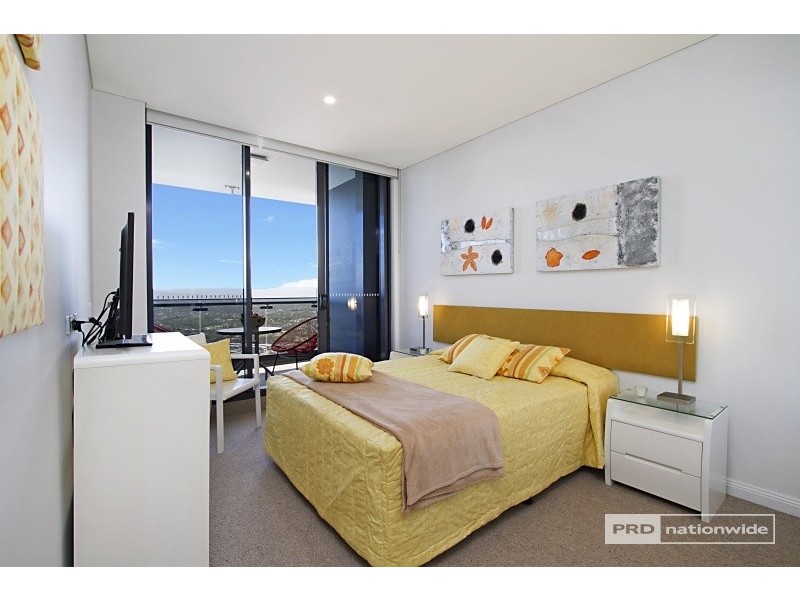 5511/2 Como Crescent, Southport QLD 4215