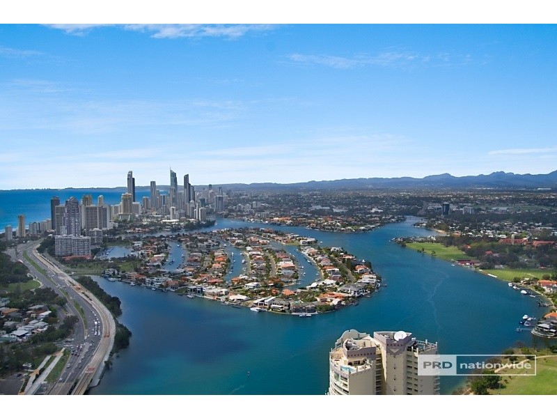 5511/2 Como Crescent, Southport QLD 4215