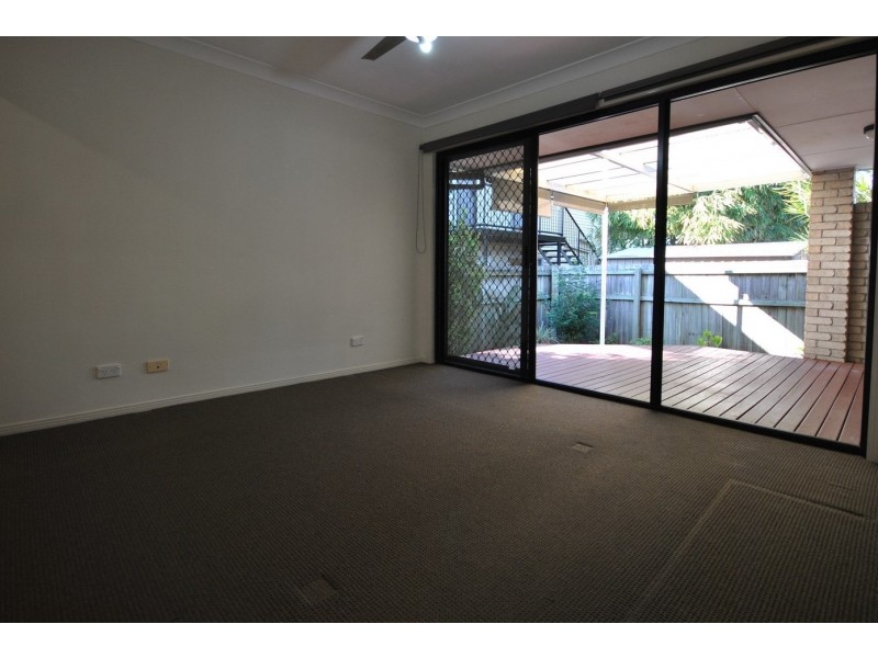 1a Sandy Court, Southport QLD 4215