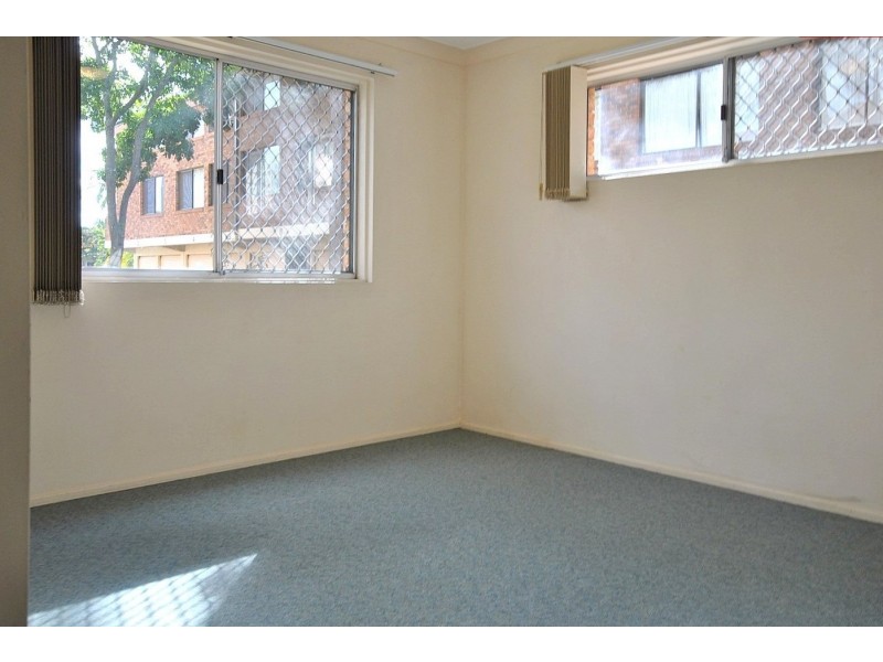 1/175 Muir Street, Labrador QLD 4215