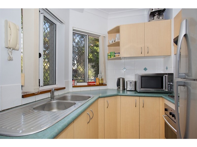 12/150 Marine Parade, Southport QLD 4215