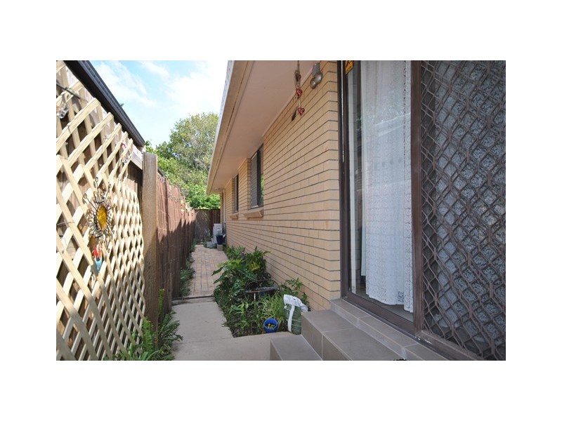 1/44 Walton Street, Southport QLD 4215