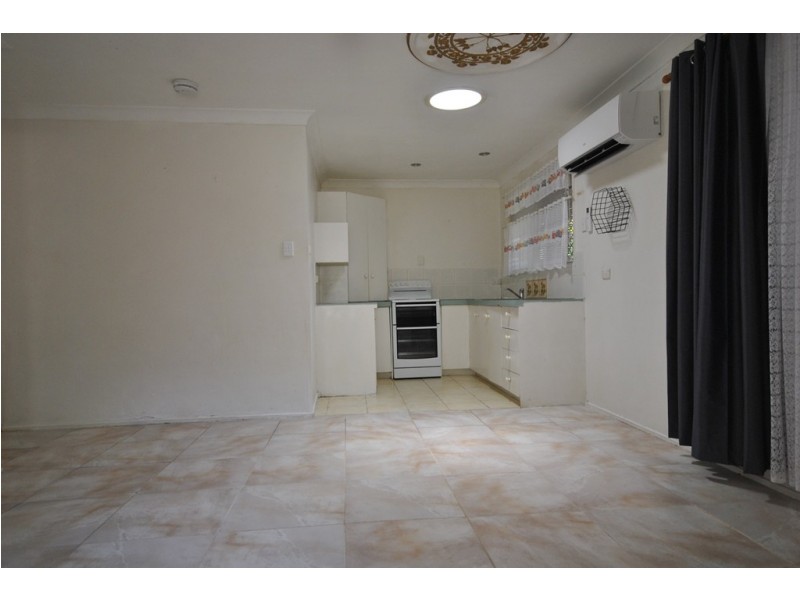 1/44 Walton Street, Southport QLD 4215