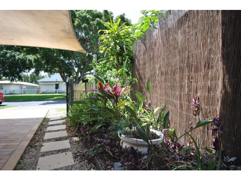 1/44 Walton Street, Southport QLD 4215