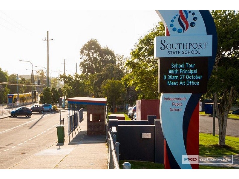 3/236 Queen Street, Southport QLD 4215