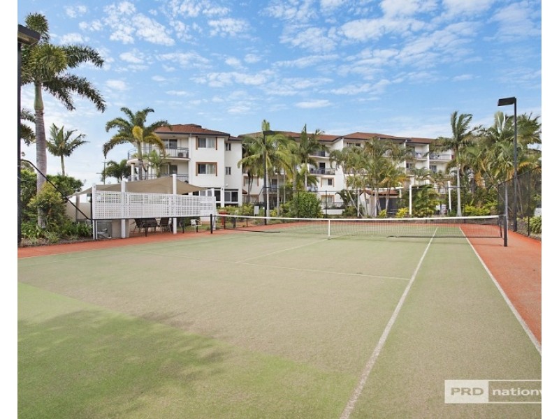 106/148 Marine Parade, Southport QLD 4215