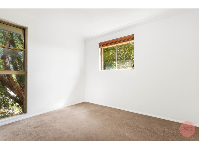 1/35 Huth Street, Labrador QLD 4215