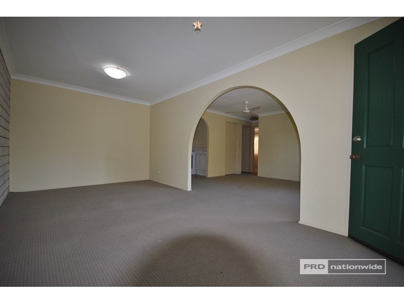 2/54 Falconer Street, Southport QLD 4215