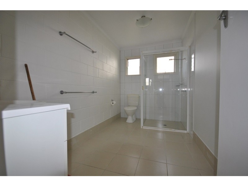 3/126 Marine Parade, Southport QLD 4215