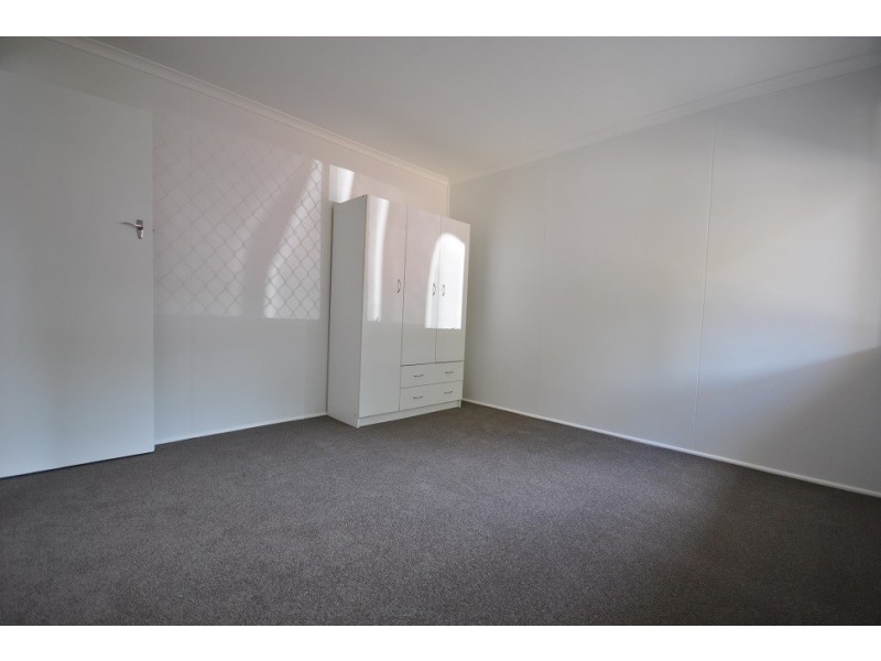 3/126 Marine Parade, Southport QLD 4215