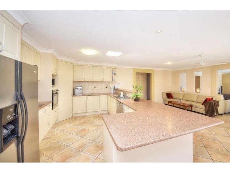 12 Applegum Place, Molendinar QLD 4214