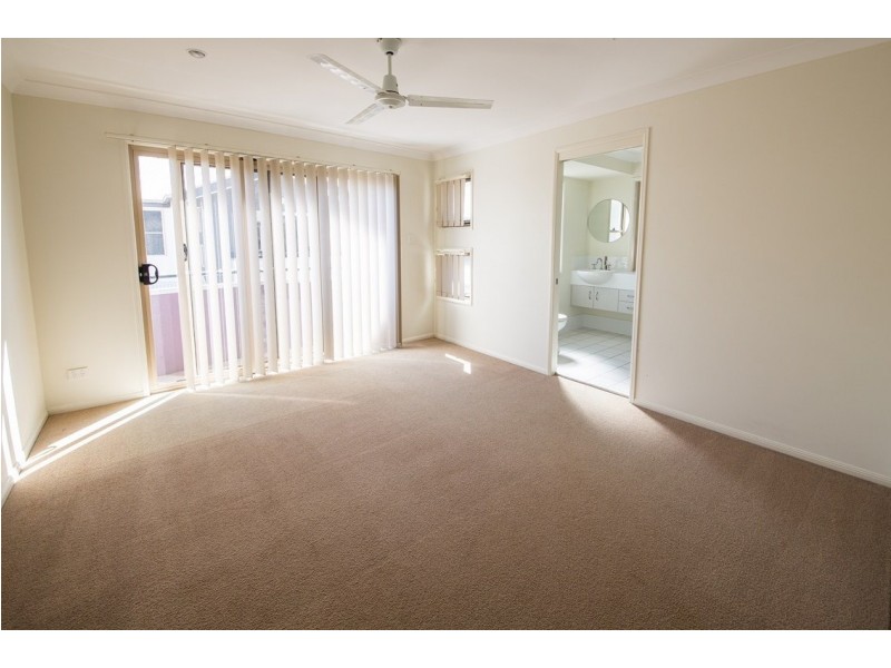 3/32-34 Margaret Street, Southport QLD 4215