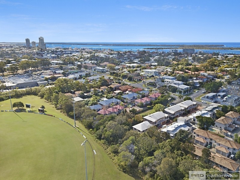 7/33 Harley Street, Labrador QLD 4215