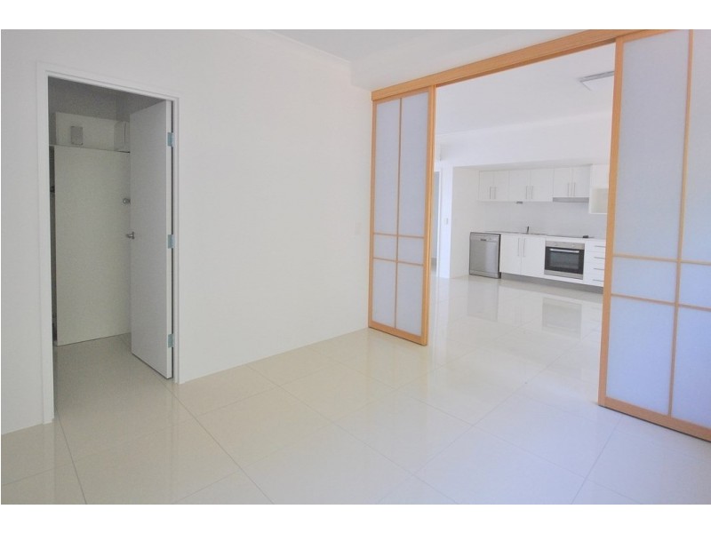 3/35-39 Central Street, Labrador QLD 4215