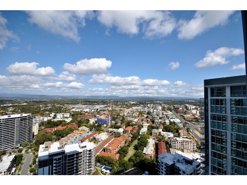2912/2 Como Crescent, Southport QLD 4215