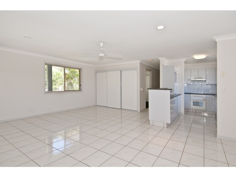 2/4 Stevens Street, Southport QLD 4215