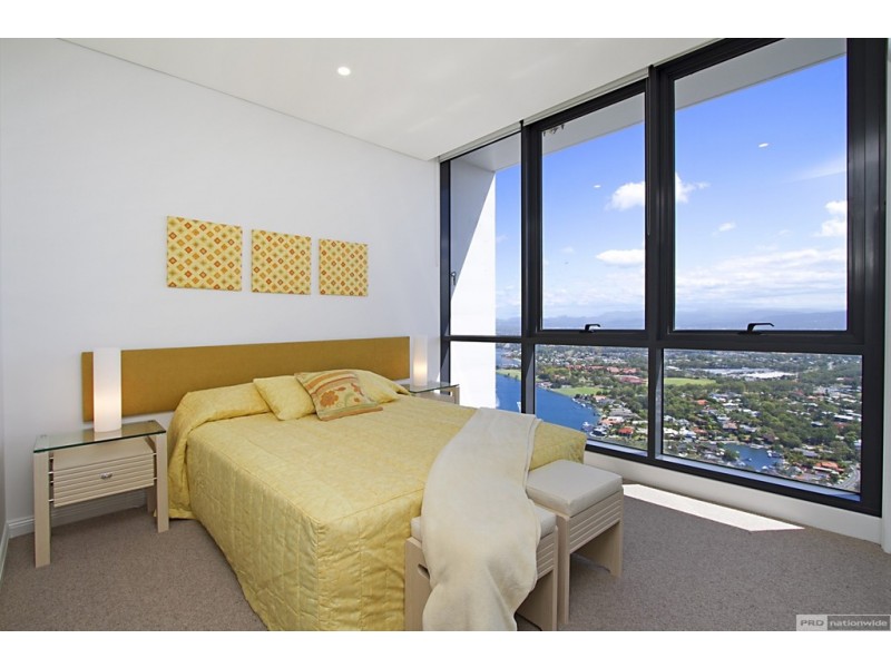 5511/2 Como Crescent, Southport QLD 4215