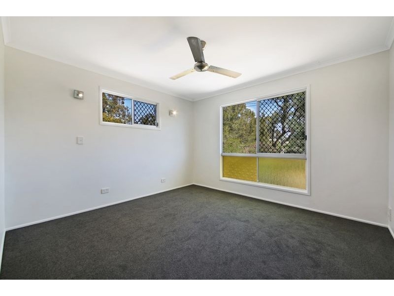 29 Hocking Street, Arundel QLD 4214