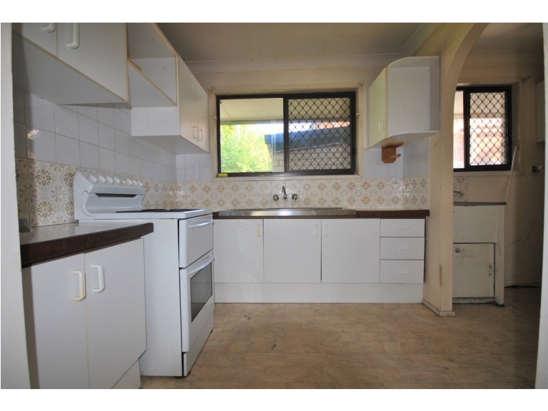 1/54 Falconer Street, Southport QLD 4215