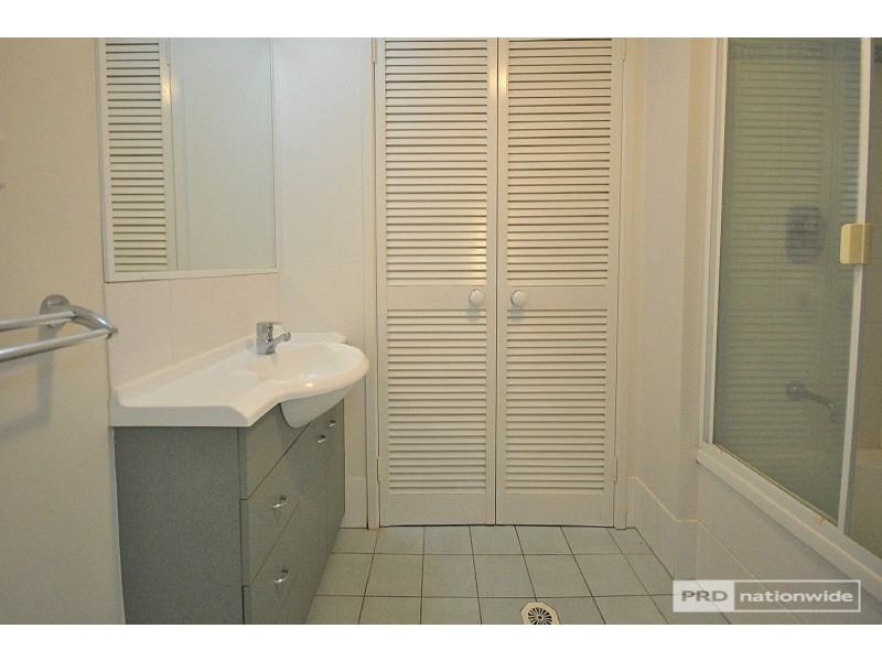 71/150 Marine Parade, Southport QLD 4215