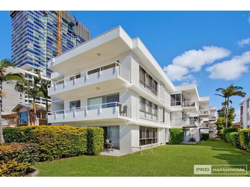 1/128 Marine Parade, Southport QLD 4215