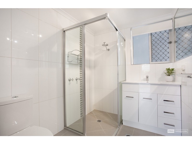 1/128 Marine Parade, Southport QLD 4215