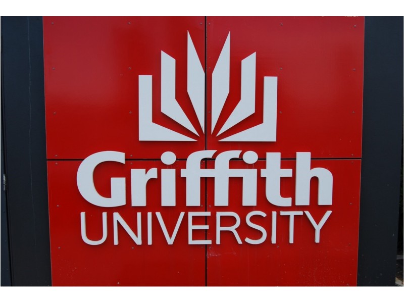 1/128 Marine Parade, Southport QLD 4215