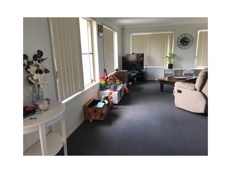 49 Palmerston Drive, Oxenford QLD 4210