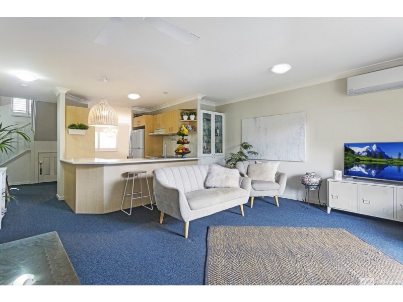 78/150 Marine Parade, Southport QLD 4215