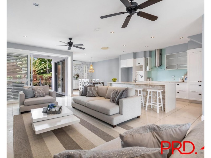 1/1005 Lakeview Terrace, Benowa QLD 4217