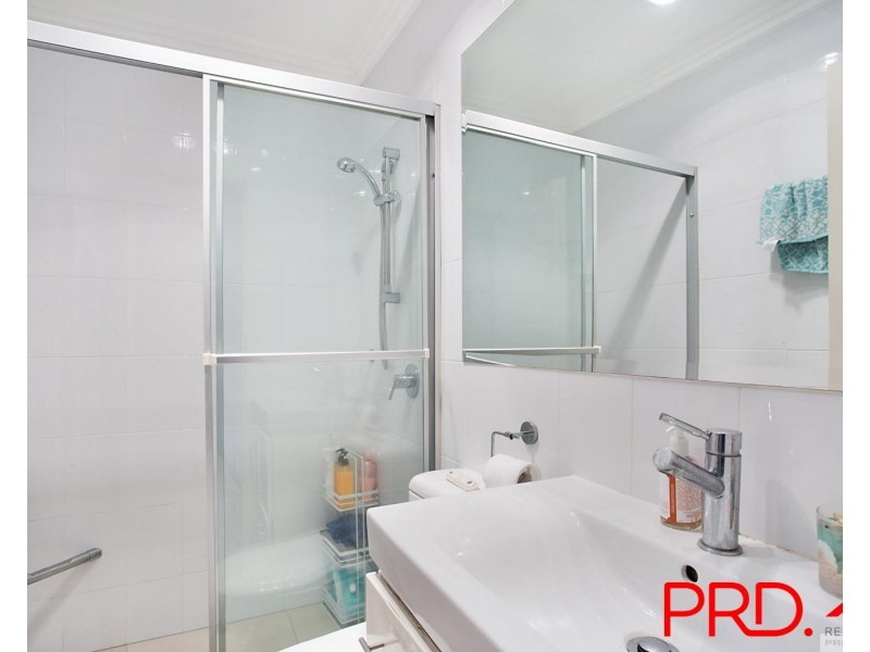 7/4-6 Locke Street, Southport QLD 4215