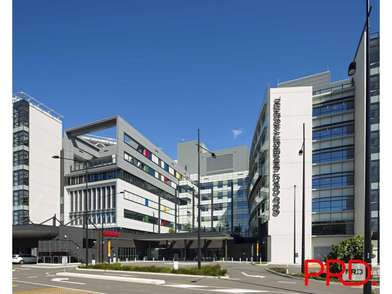 7/4-6 Locke Street, Southport QLD 4215