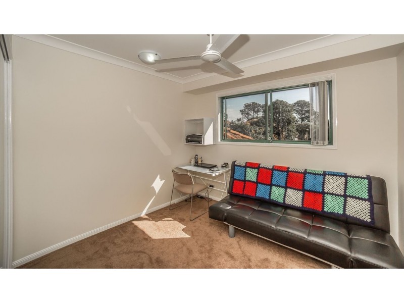 125/19 Santa Barbara Road, Hope Island QLD 4212