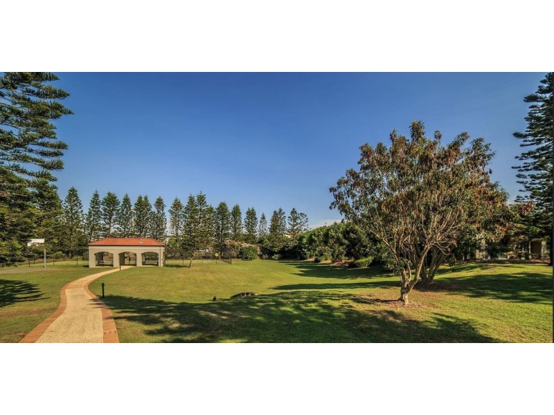 125/19 Santa Barbara Road, Hope Island QLD 4212