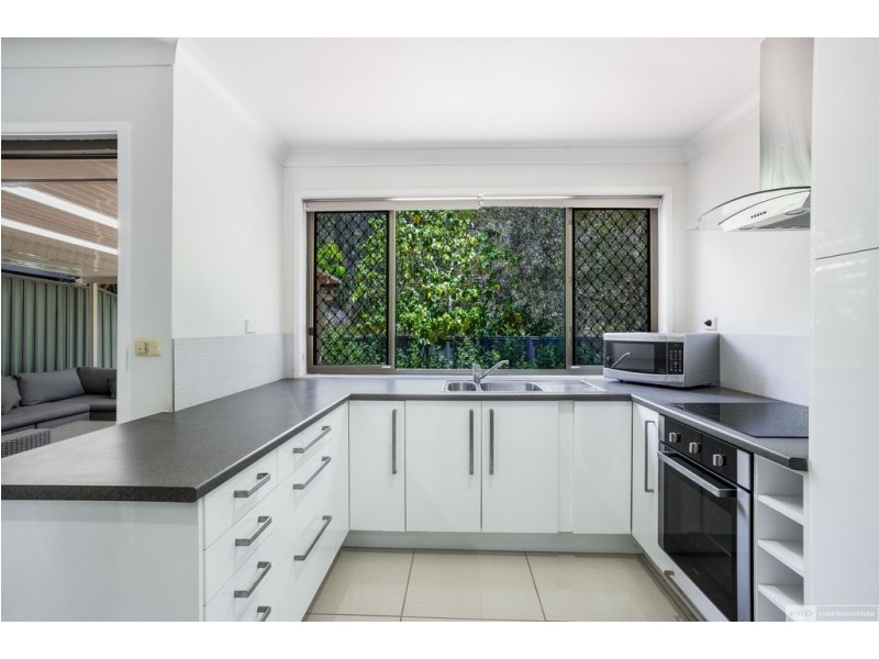 2/59 Corunna Crescent, Ashmore QLD 4214