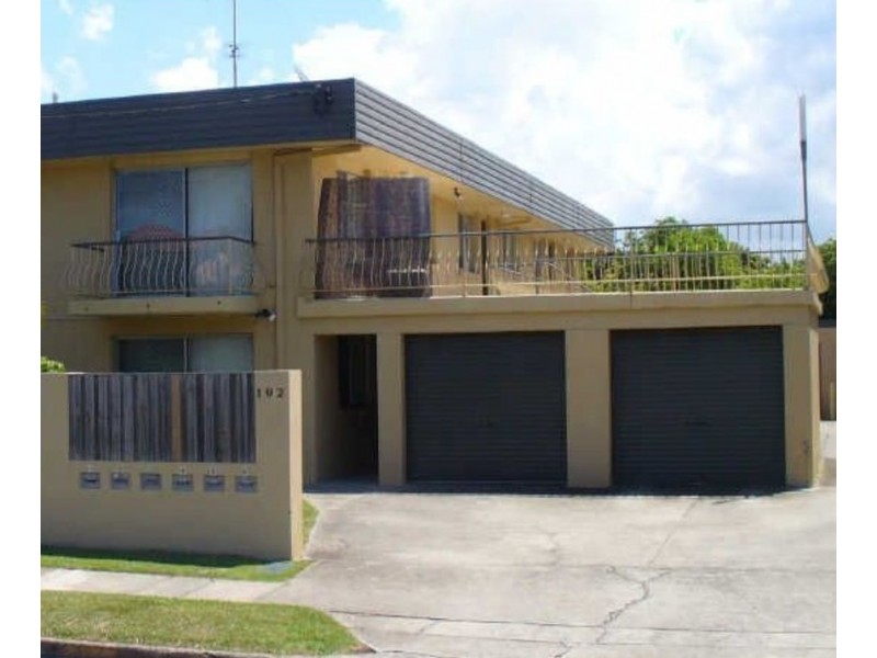 2/192 High Street, Southport QLD 4215