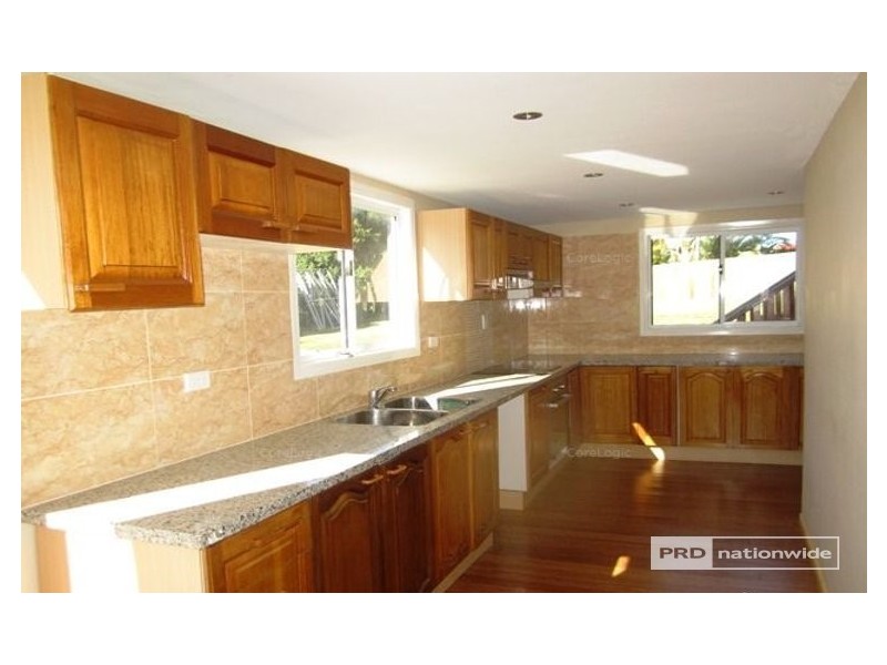 22 Minnie Street (Downstairs House), Southport QLD 4215