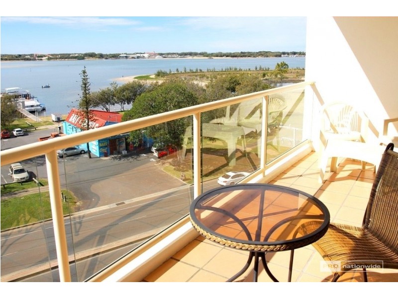 70/106 Marine Parade, Southport QLD 4215
