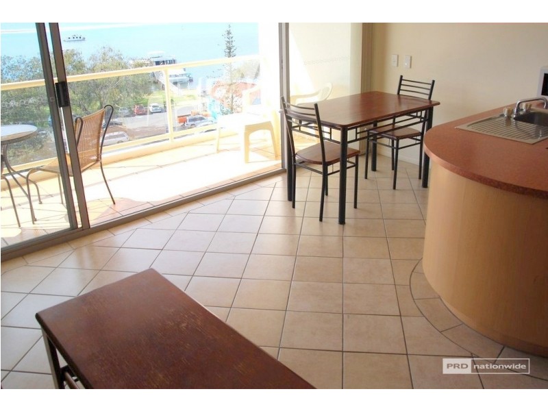 70/106 Marine Parade, Southport QLD 4215