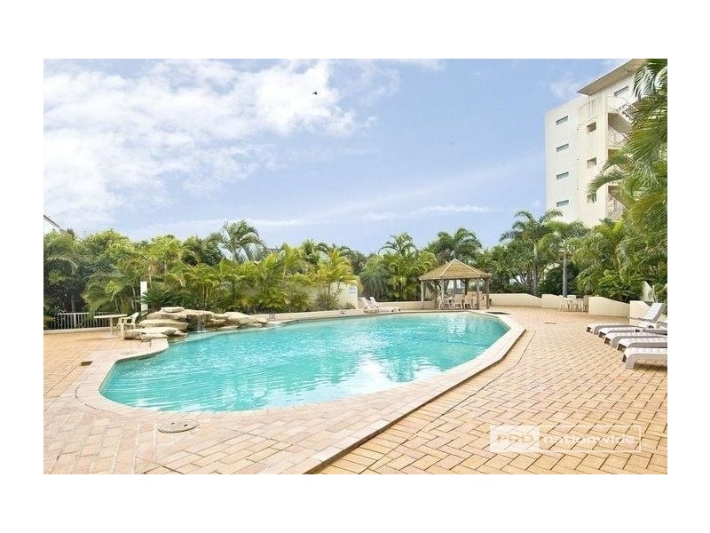 70/106 Marine Parade, Southport QLD 4215