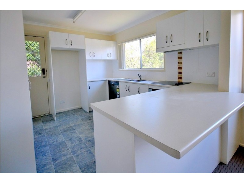 12 Gayle Street, Southport QLD 4215
