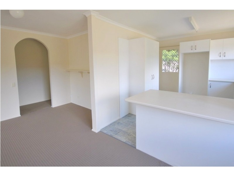 12 Gayle Street, Southport QLD 4215