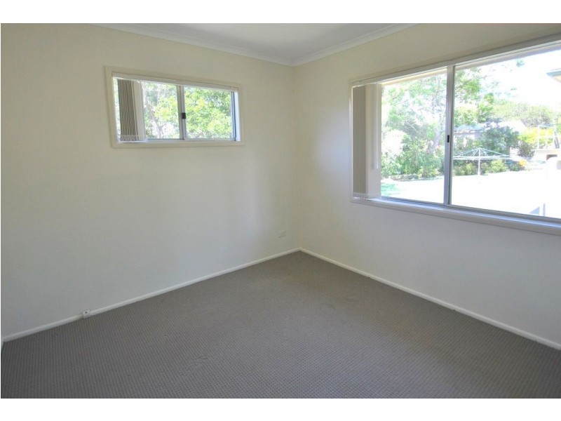 12 Gayle Street, Southport QLD 4215